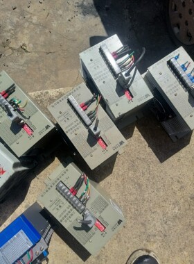 华兴步进驱动器WD3DV07包好成色新单卖150一个咨询维修