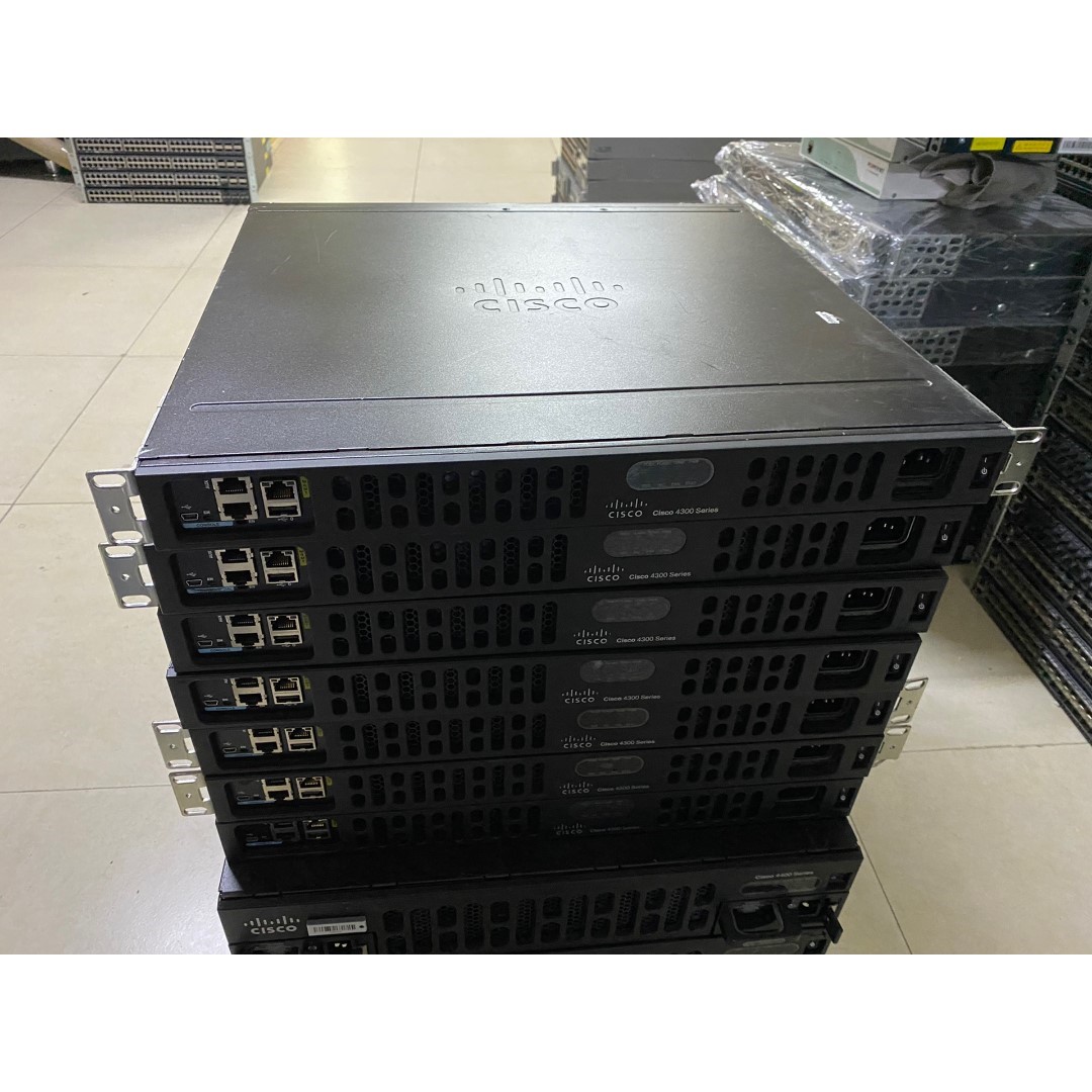 思科CISCO ISR4331 千兆企业级路由器 4000系咨询维修咨询维修咨