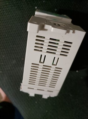 MTC-08-NT 温控器带RS485 麦格米特PLC咨询维修咨询维修