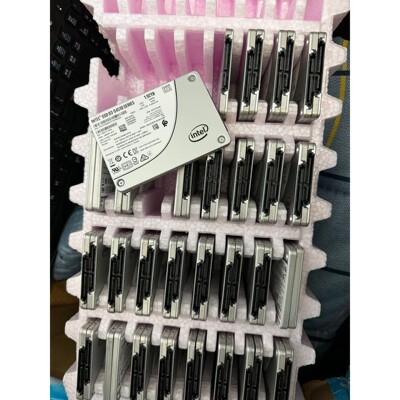 英特尔s45101.92t 固态 健康证80左右咨询维修