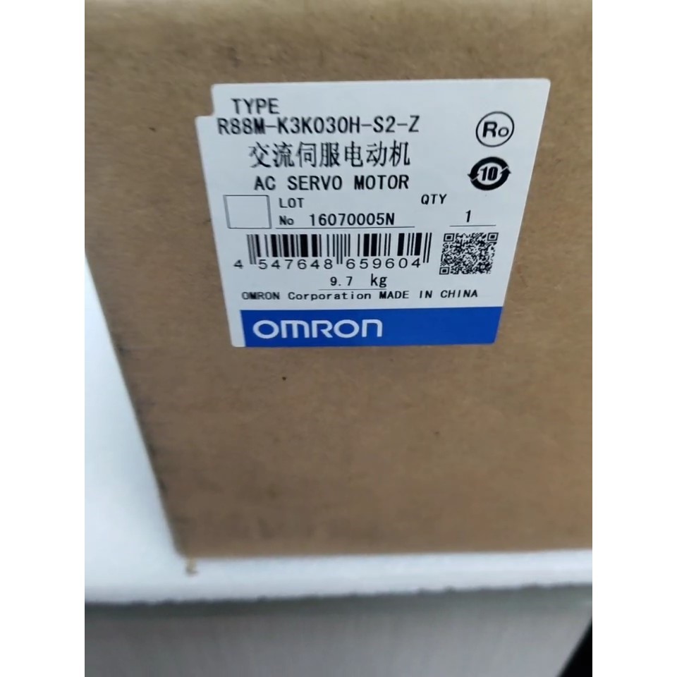 欧姆龙R88M-K3K030H-S2-Z伺服电机,全新原装,咨询维修咨询维修咨
