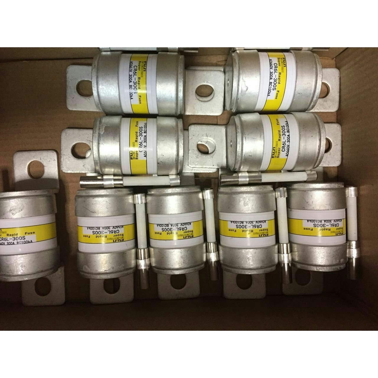 保险管660GH-80SU  CR6L-300S供应咨询维修咨询维修咨询维修