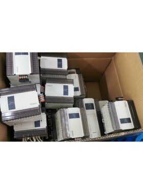 信捷PLC扩展型号XDE16X16YRE库存30台咨询维修
