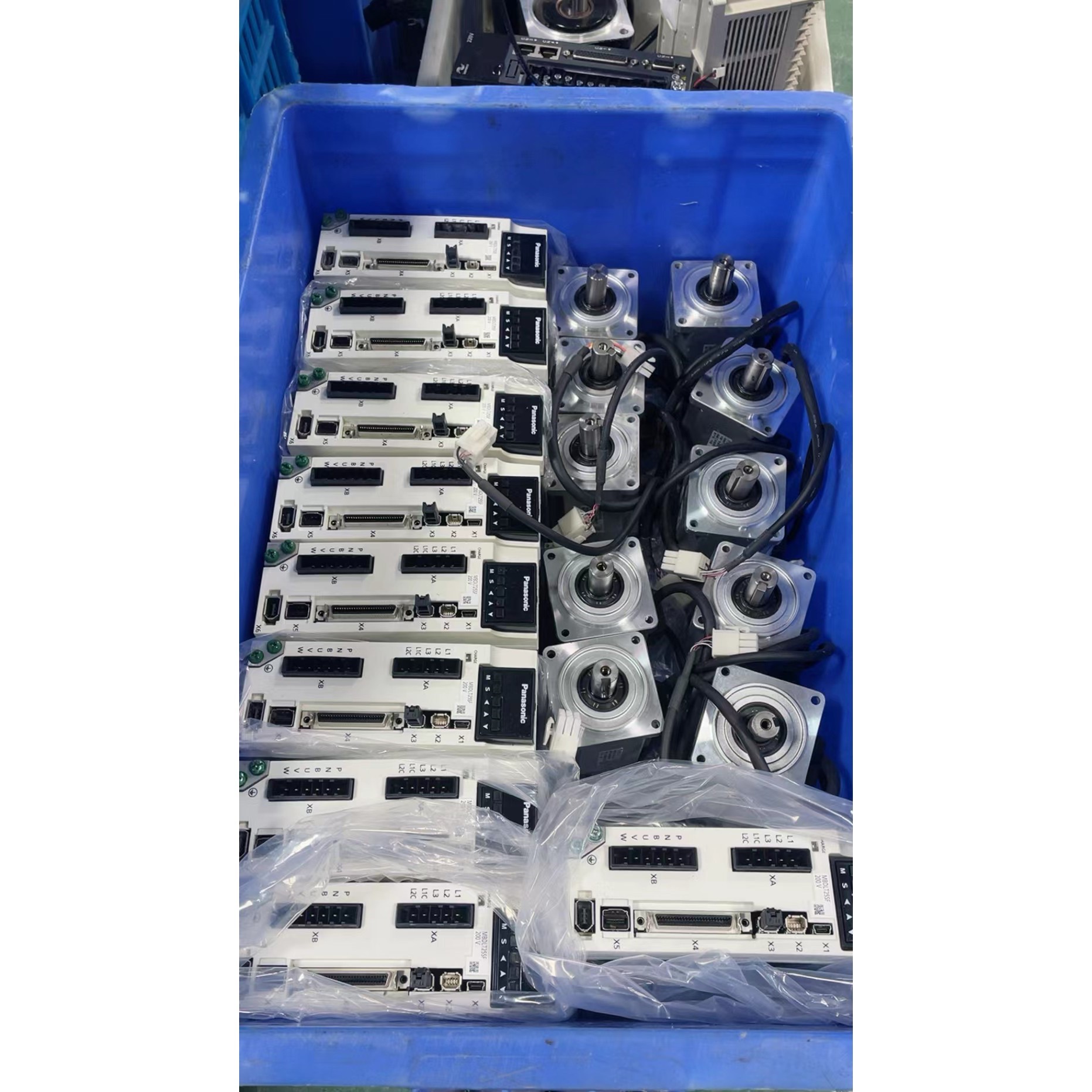 松下伺服套装a6,MBDLT25SF,MHMF042L1U2咨询维修咨询维修