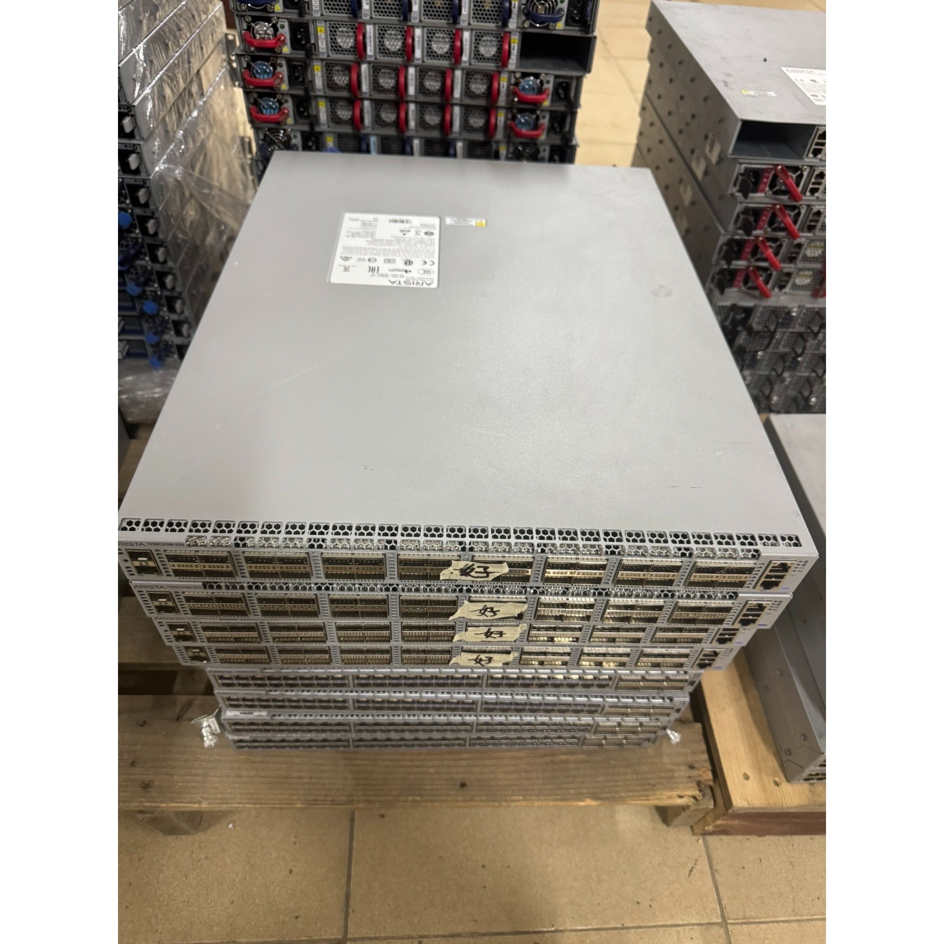 Arista DCS7050CX3M32SF/R32咨询维修