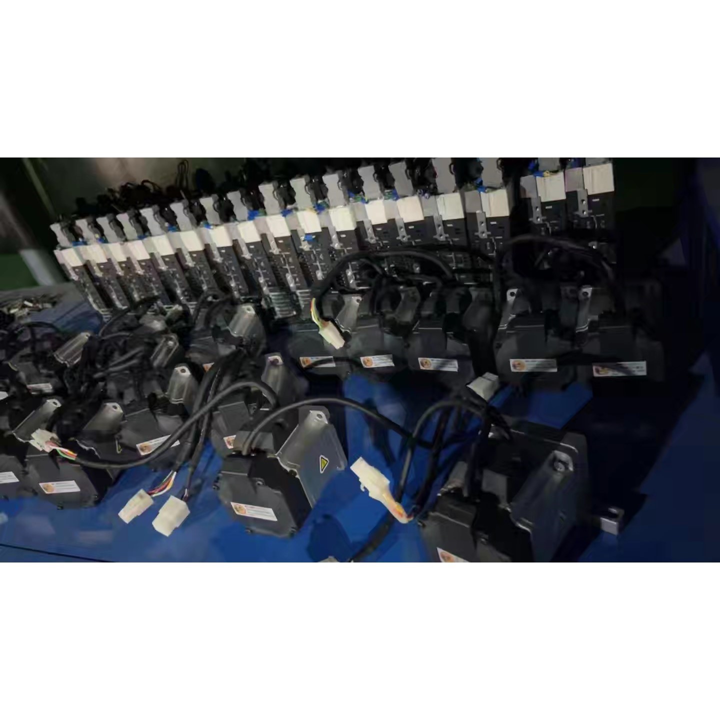 松下A6伺服200w套装,型号MADLN15SE,MSMF0咨询维修咨询维修