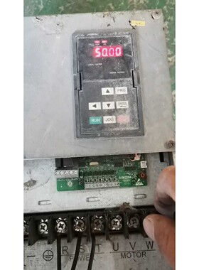 变频器GS1013N030 30KW 实物图 成色一般咨询维修咨询维修