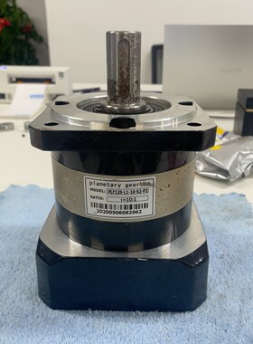 PLF120-L1-10-S2-P2减速机 十 实物拍咨询维修咨询维修