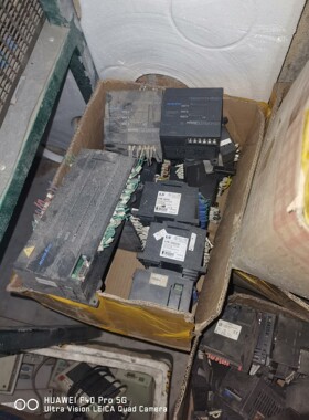 LS K7MDR14UE编程控制器功能正常咨询维修