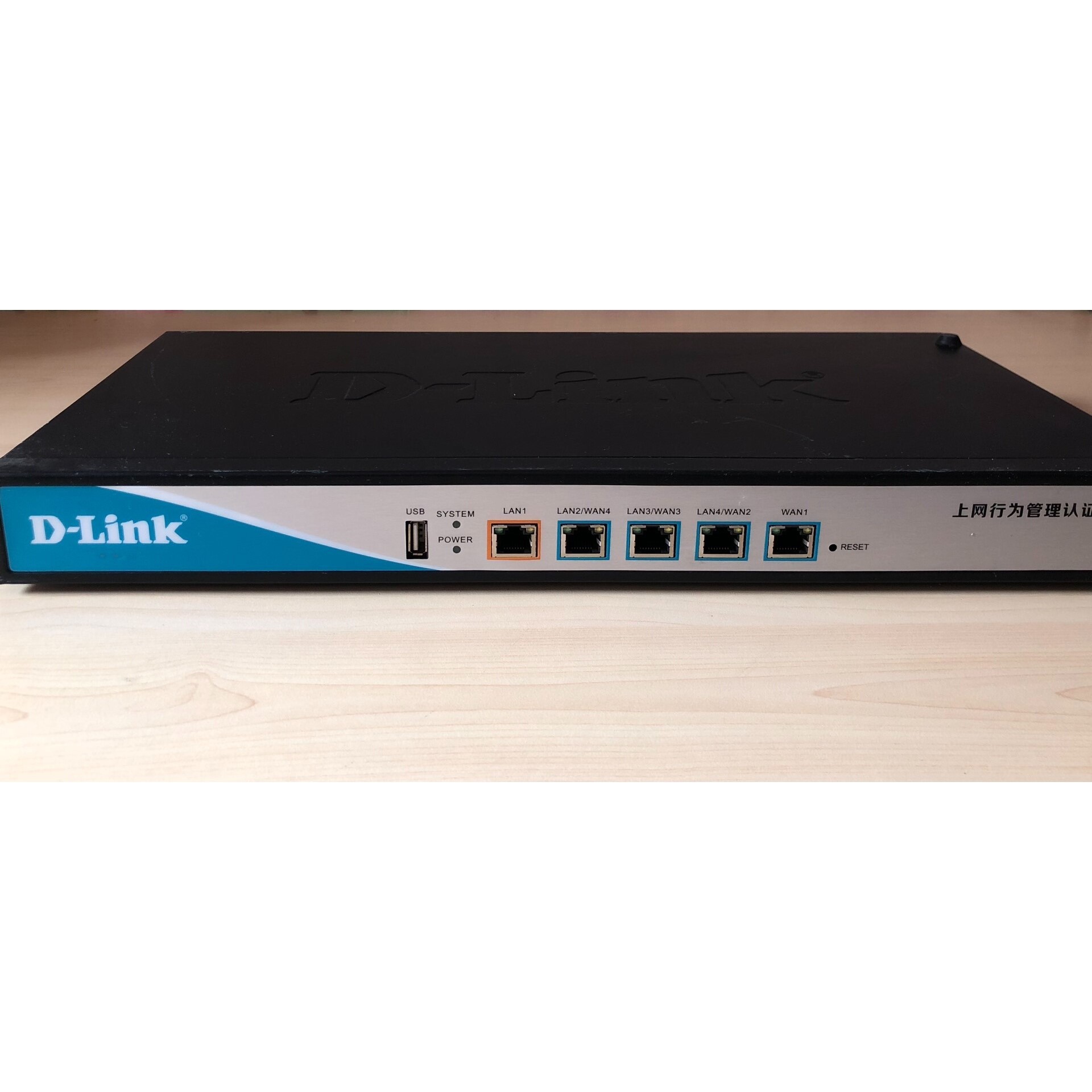 DLINK DI8300上网行为管理认证路由器 成色如图咨询维修咨询维修