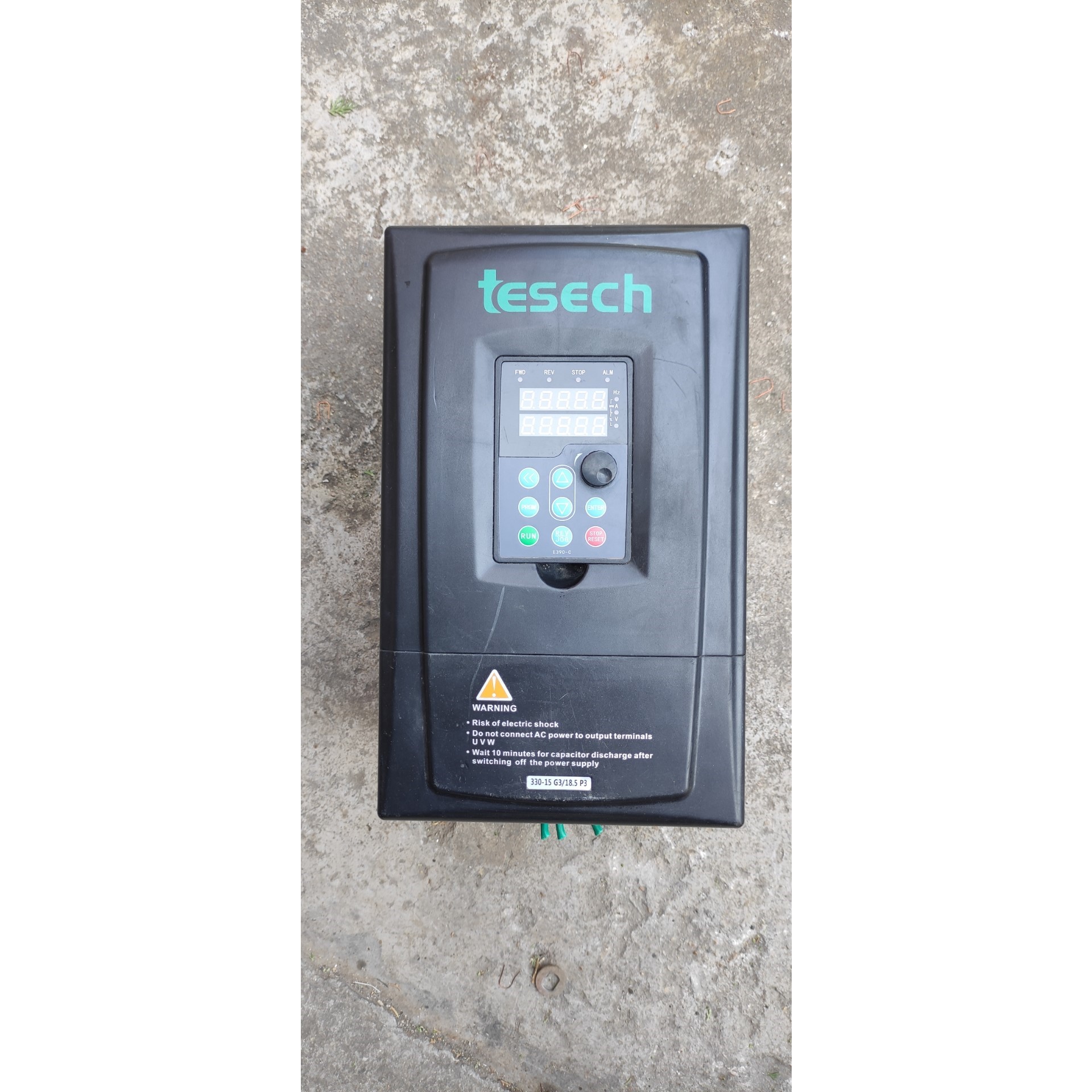 tESECh台创变频器,AC380V    15KW   拆咨询维修咨询维修