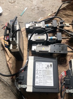 松下伺服电机MSMD012P1C,和松下伺服驱动器,MADD咨询维修咨询维修