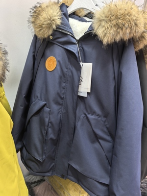 2025新款派克服女冬季加绒加厚保暖工装外套小个子短款冲锋衣