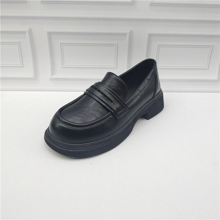 舒适低跟春季休闲风圆头平跟乐福鞋女一脚蹬百搭通勤单鞋款女