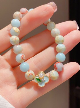 小众气质时尚简约蓝色四叶花串珠弹力绳手链复古女轻奢百搭手饰品