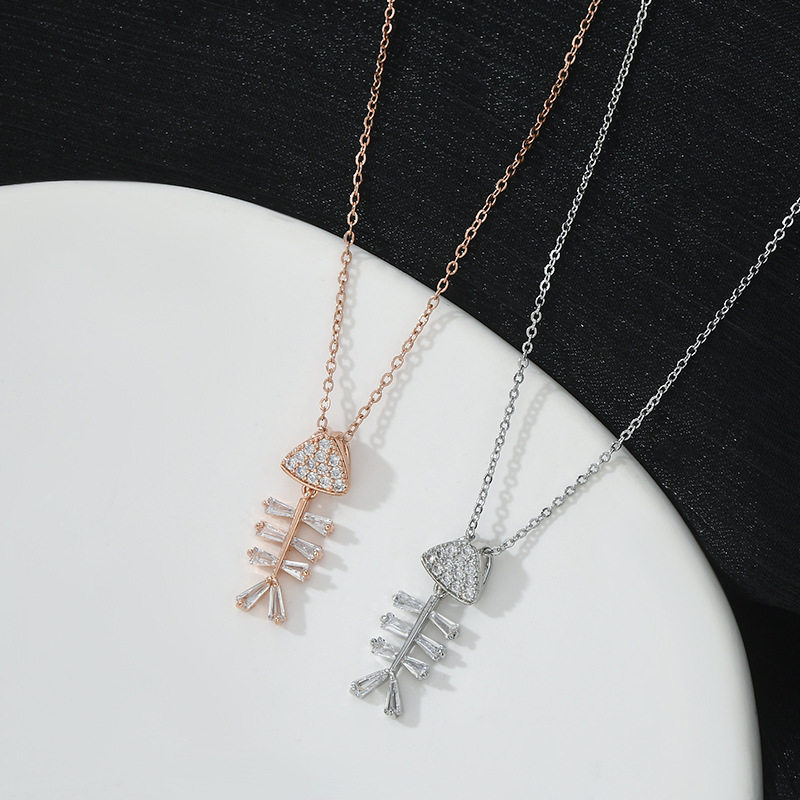 小清新风学生鱼骨头项链锁骨链夏季小众轻奢简约百搭锆石配饰颈链