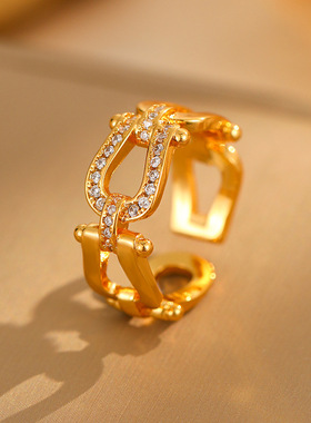 马蹄扣满钻戒指U型环环相扣个性高级感指环时尚气质设计感食指戒