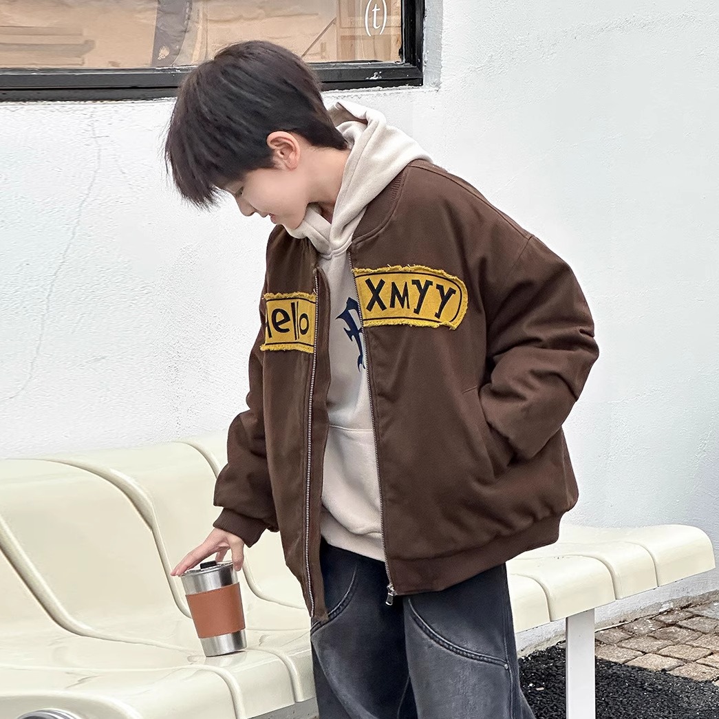 男孩夹棉外套潮儿童卡通刺绣加厚