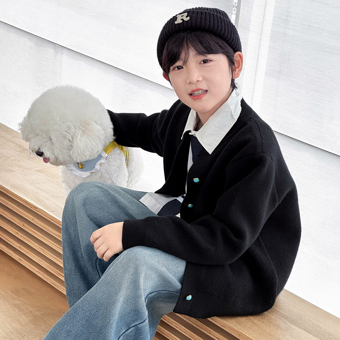 中大儿童针织衫外套2025秋装男孩毛衣开衫休闲白搭黑色120~170潮