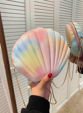 今年流行小众设计小包包女2026新款潮秋季链条斜挎包贝壳包手提