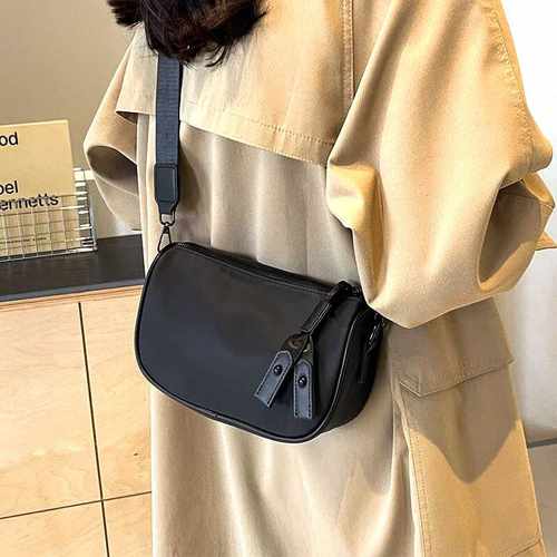 牛津布包包女2025新款韩版时尚