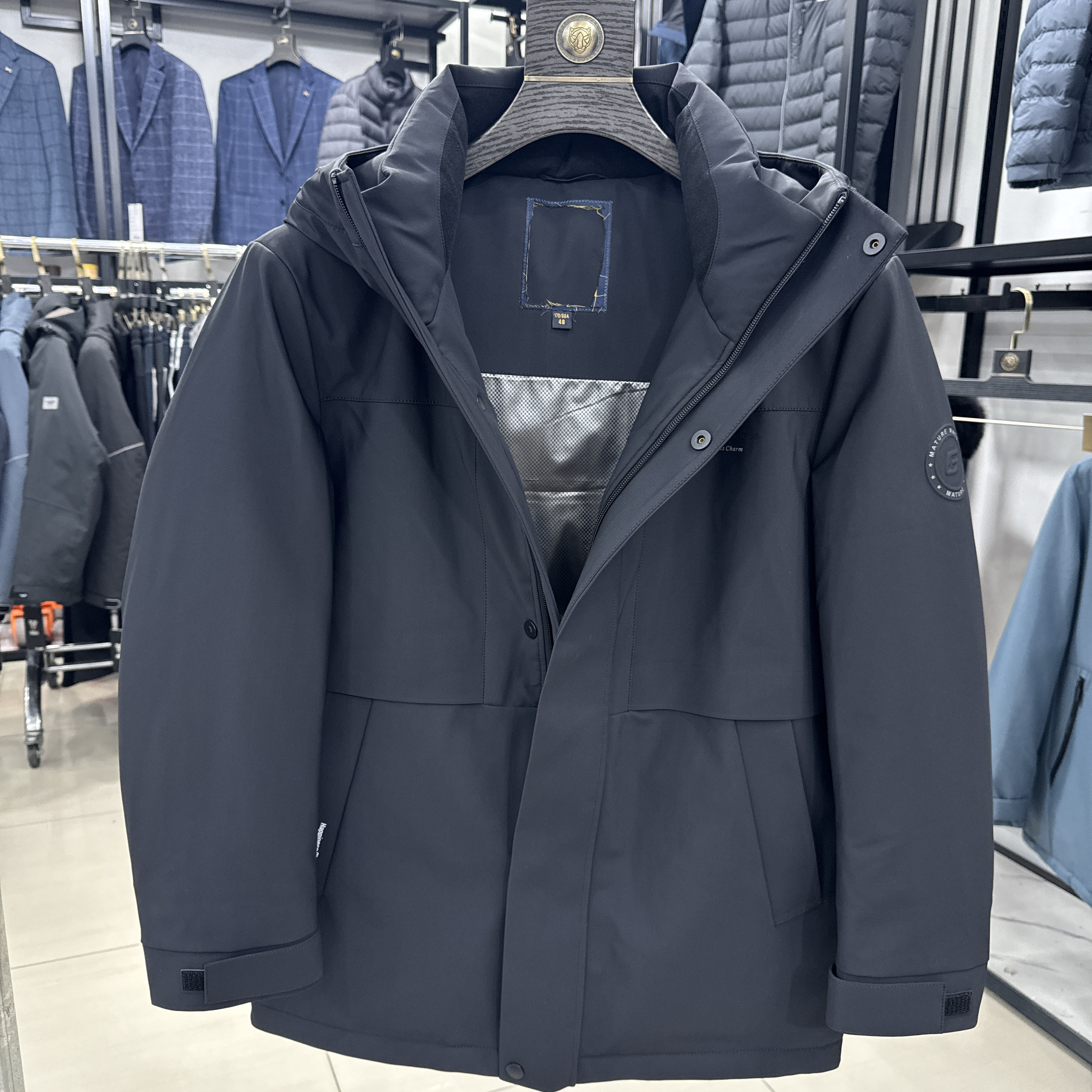 【海家】冬款 鸭绒工装连帽工装风 连帽舒适撞色字母羽绒服4Y050A