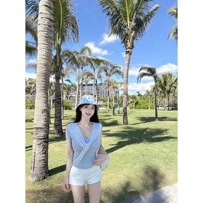 【若语3/4 20:00新品9.5折】海盐奶蓝 V领修身+披肩绵羊毛套组