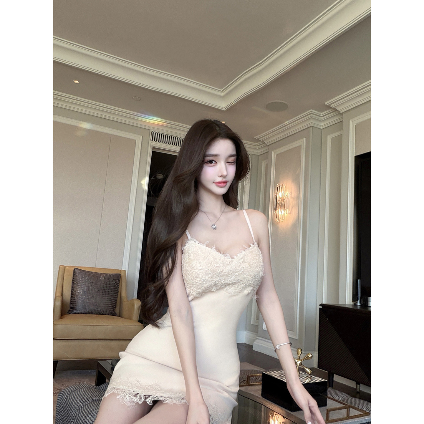 若语定制 春日薇薇安 定染蕾丝拼接修身连衣裙纯欲性感气质吊带裙