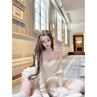若语定制 清纯的女神感 100莱赛尔交叉V领上衣纯欲性感针织衫斜肩