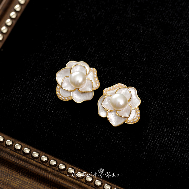 红口袋 法式复古小香风山茶花S925银针耳环天然淡水珍珠耳钉耳饰