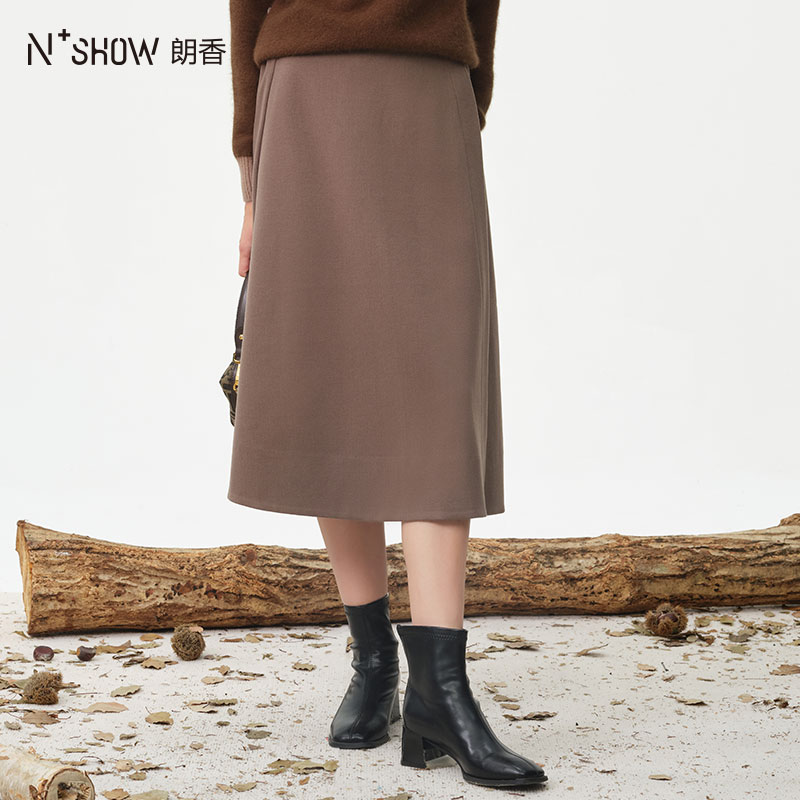 朗香冬季新品中长款A字伞裙