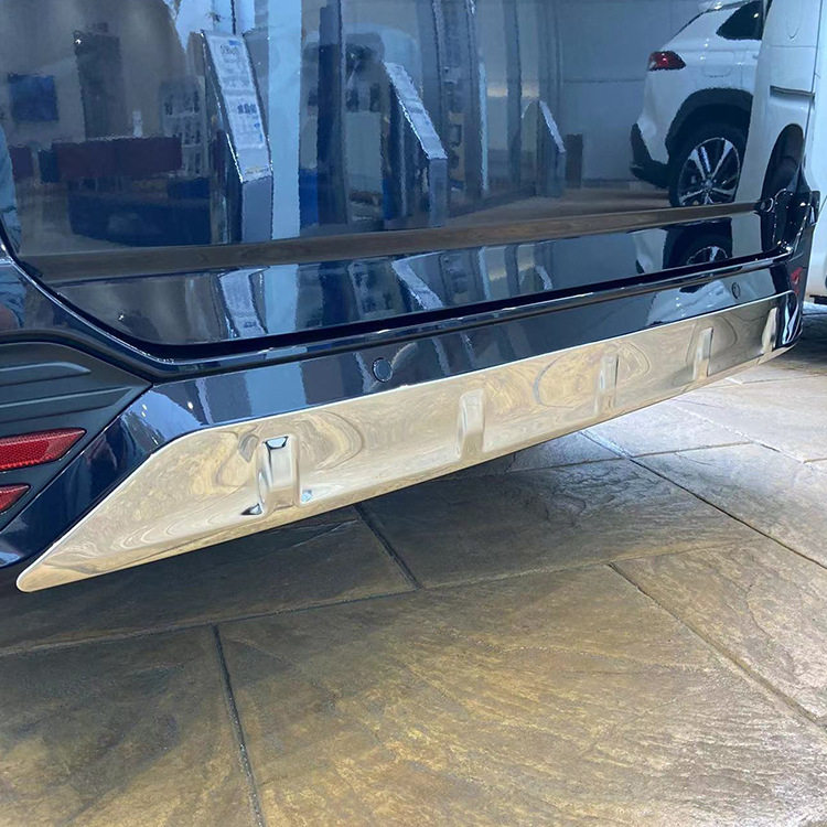 22款Voxy90系后保险杠防擦板