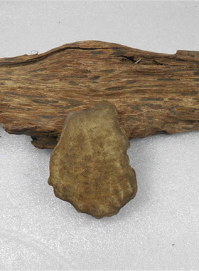 柬埔寨天然保真男女款沉香吊坠