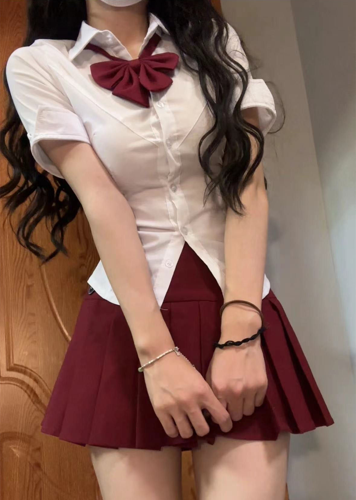 色女神金秘书性感显瘦衬衣收腰V领衬衫辣妹上衣夏季女