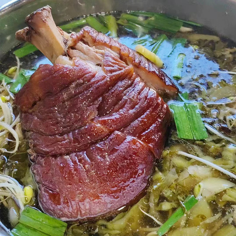 正宗贵州扎佐酸菜蹄膀火锅一个3斤左右修文特色美食配酸菜辣椒面