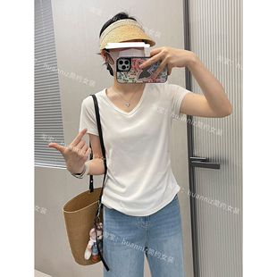极简显瘦褶皱收腰V领小蛮腰T恤女正肩小版型百搭休闲夏季新款上衣
