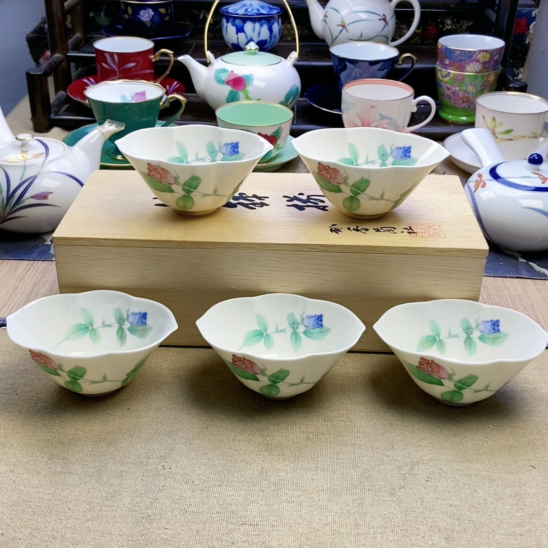 惊喜价!高品!香兰社玫瑰花小钵一套 木盒