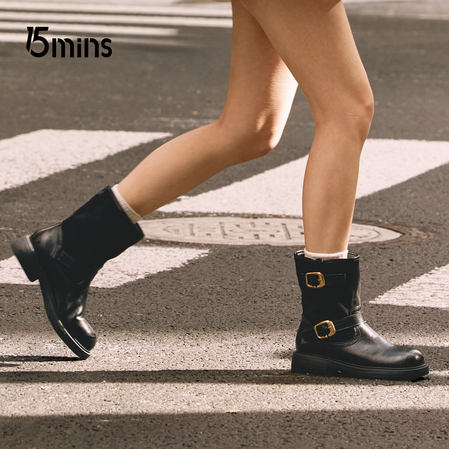 15mins复古机车靴女2026年新款冬季英伦风西部骑士靴皮带扣马丁靴