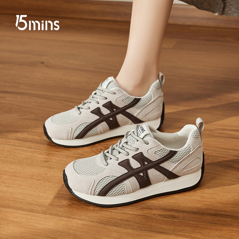 15MINS软底网面休闲鞋女2026春季新款爆款不累脚百搭平底运动鞋子