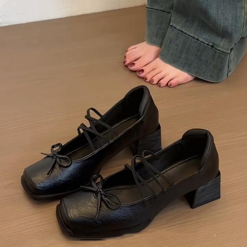 粗跟蝴蝶结沟通百搭高跟鞋秋新款