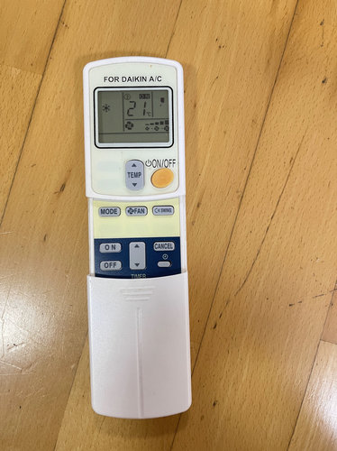 适用于大金一匹分體冷氣機淨冷FTWN25JV1搖控器ARC423A5 423A6