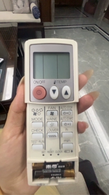 适用三菱电机中央空调遥控器 WOO1CP R61Y23304 FN32 全新通用