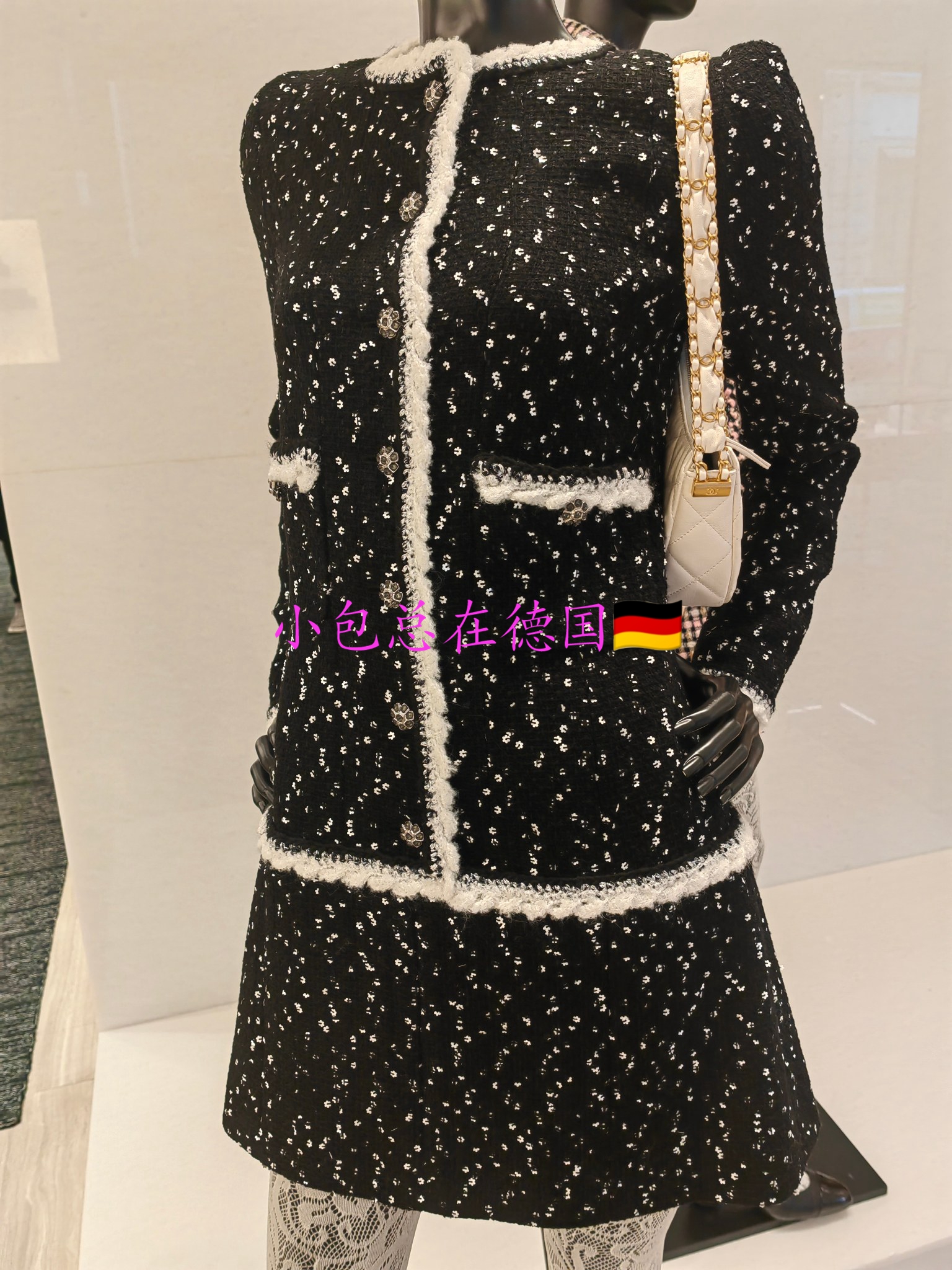 Chanel/香奈儿 23k秋冬刘诗诗同款 黑色粗花呢 山茶花亮片 连衣裙