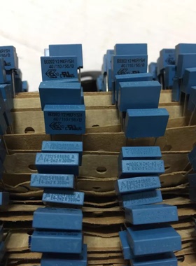 EPCOS西门子安规薄膜电容器 300VAC 222M 2.2NF Y2 B32021A3222M