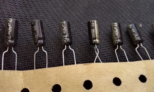 100只 =22元 松下 发烧电解电容器 50V22UF/50V 5X11 FC 金字音频