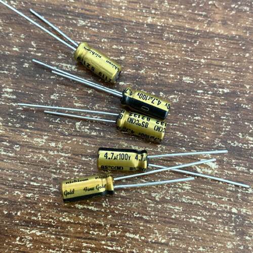 铜脚100V4.7UF 4.7UF100V 尼吉康FG音频电解电容器5*11 FINE GOLD