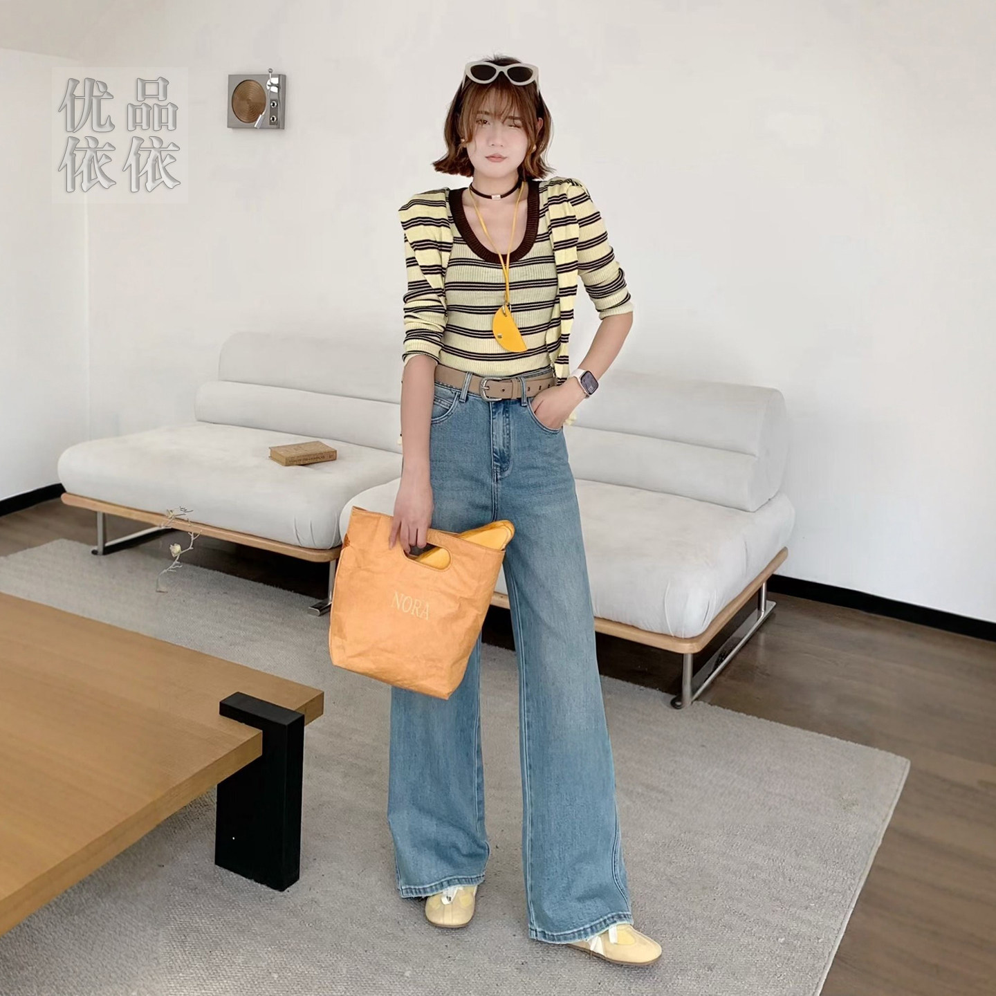 浅蓝色设计感牛仔裤女2026年春季新款宽松直筒好版型显瘦高阔腿裤