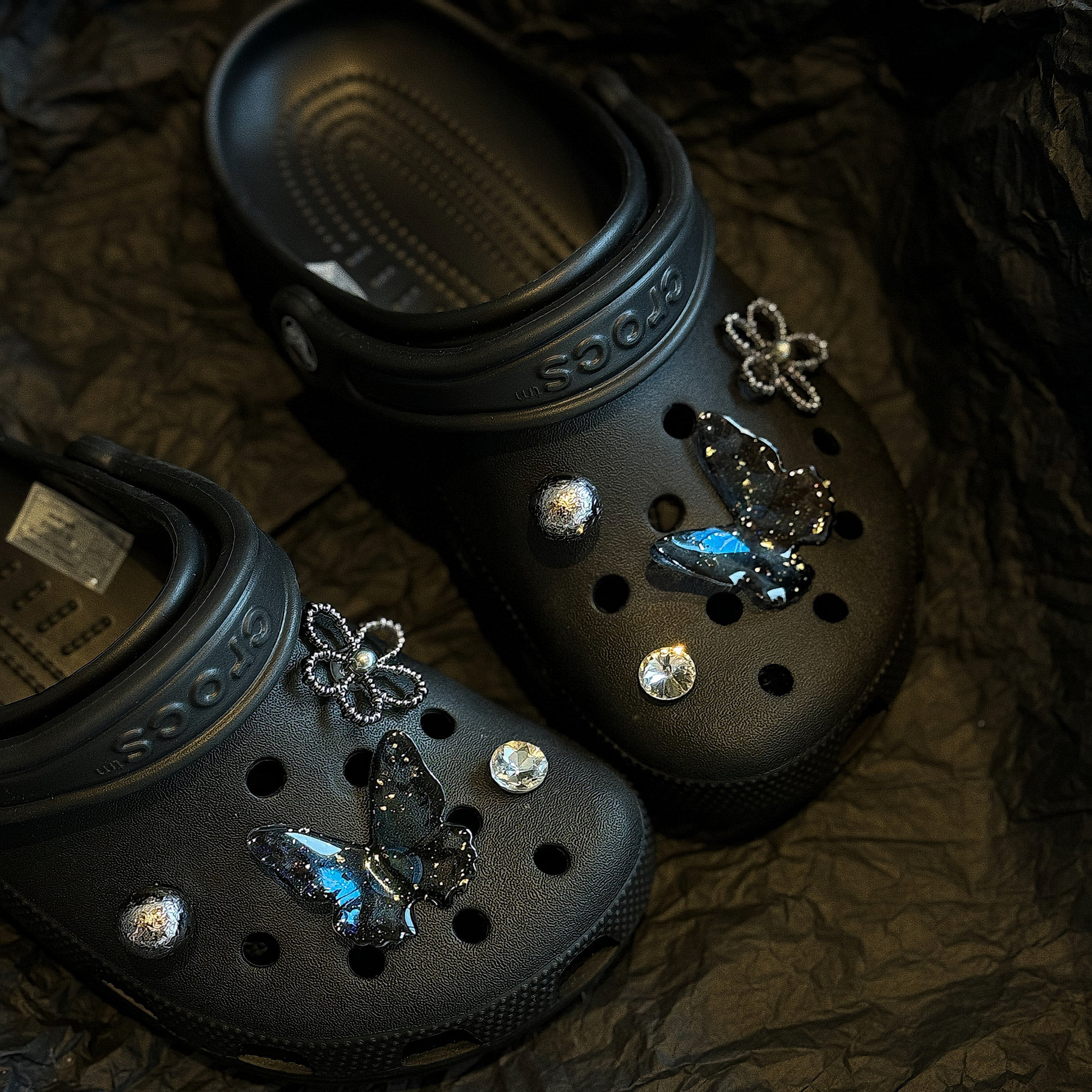 夜幕流星蓝色蝴蝶洞洞鞋花crocs图片