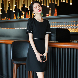 黑色连衣裙女夏2026新款圆领短袖气质女神范职业裙子美容师工作服
