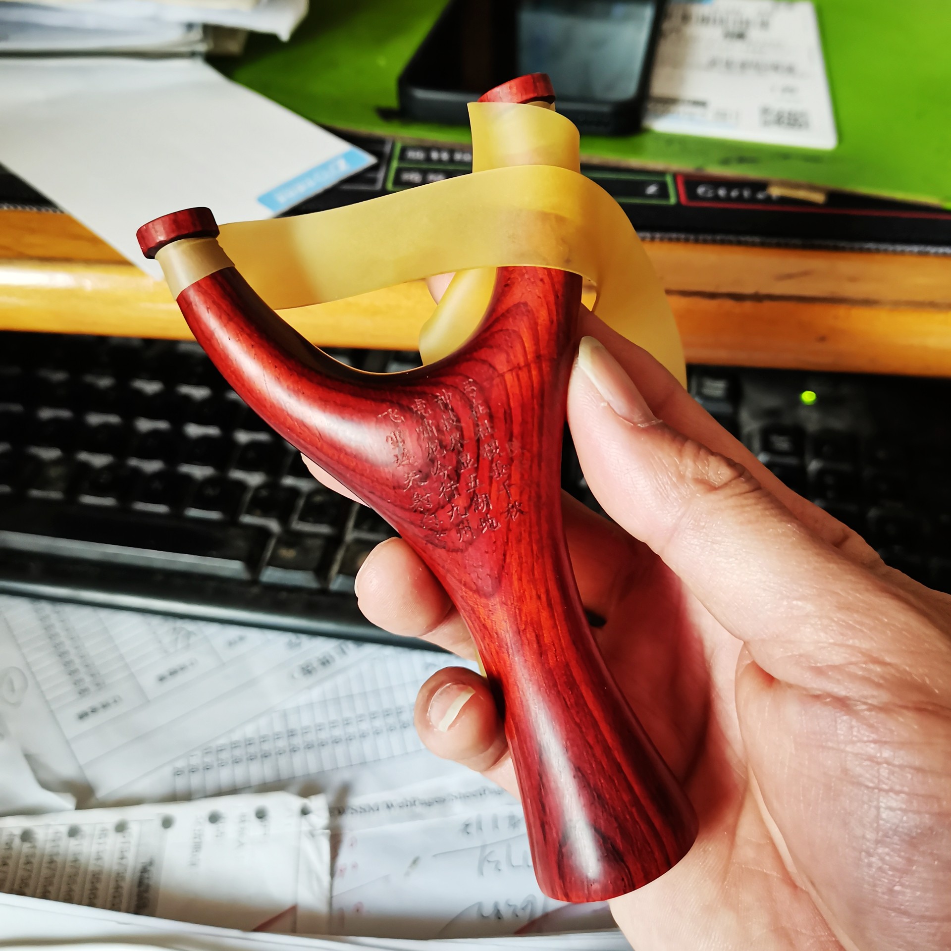 邓飞虎弹弓旗舰店七代带诗小叶紫檀限量正品飞虎弓圆头弓实木竞技,玩具/童车/益智/积木/模型,弹弓/飞镖/射击/射箭类,淘宝优惠券,粉丝福利购,淘宝优惠卷